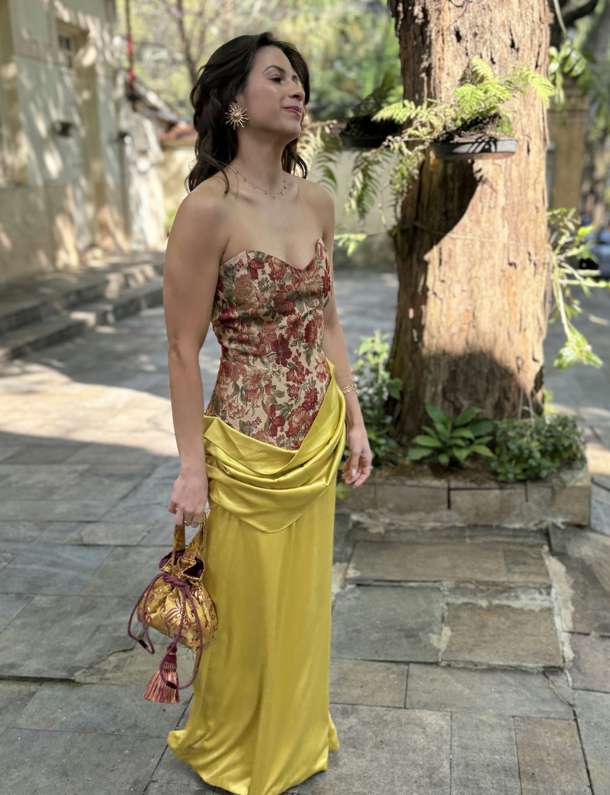 vestido jacquard saia amarelo