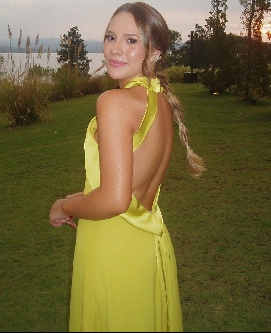 Vestido decote nas costas verde