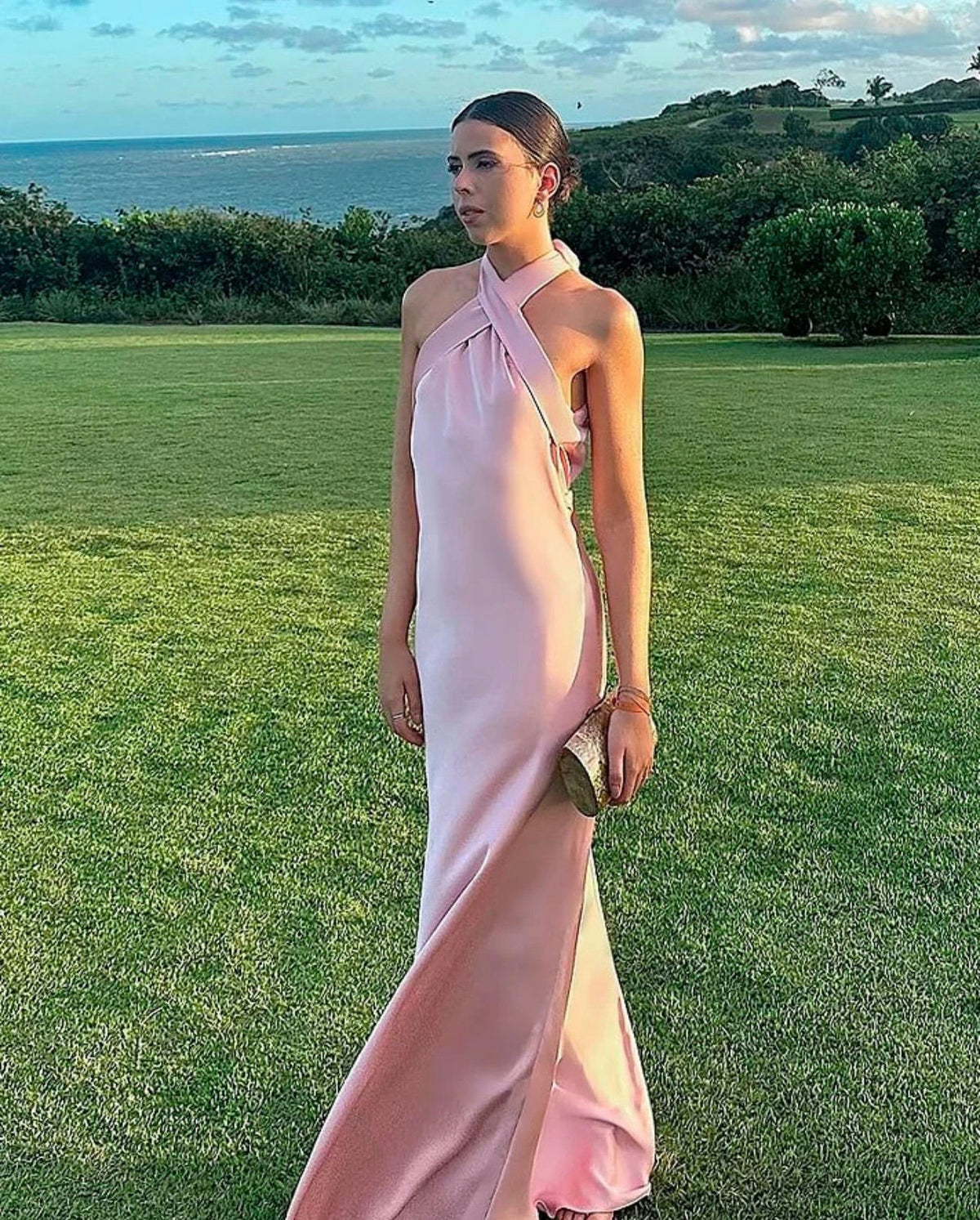 vestido transpasse laço rosa