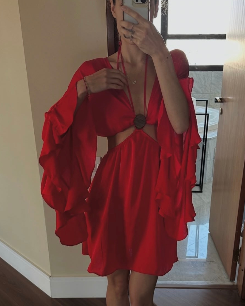 vestido curto fluído vermelho