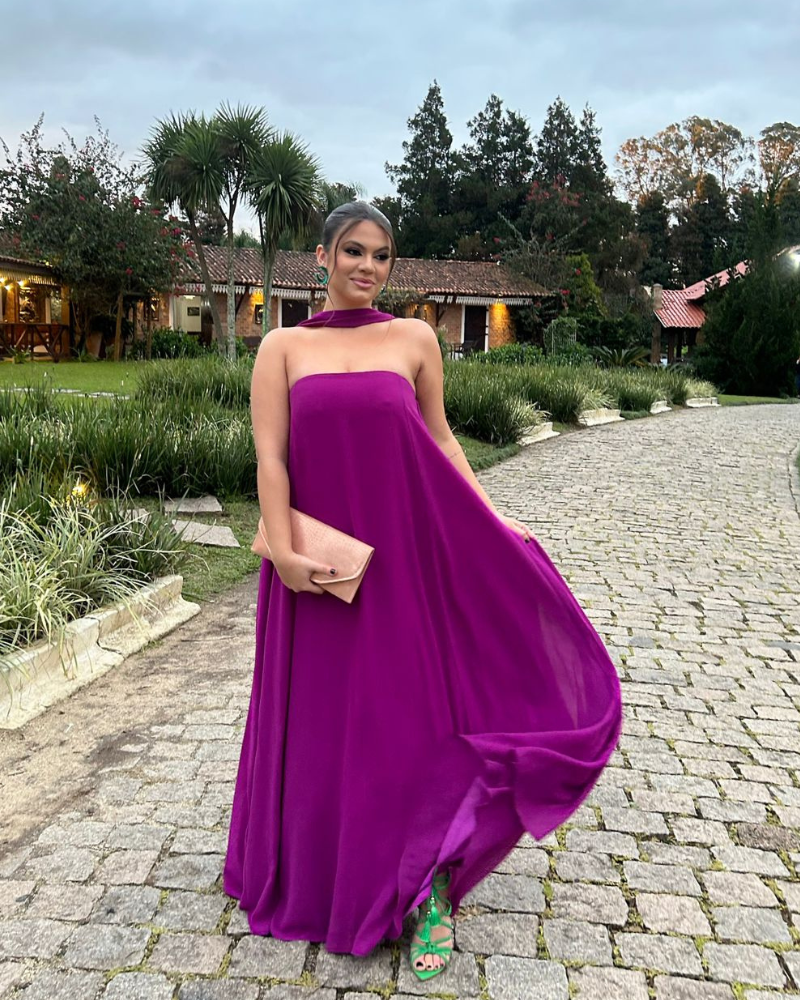 vestido fluído roxo