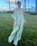 vestido longo com detalhes recortados verde