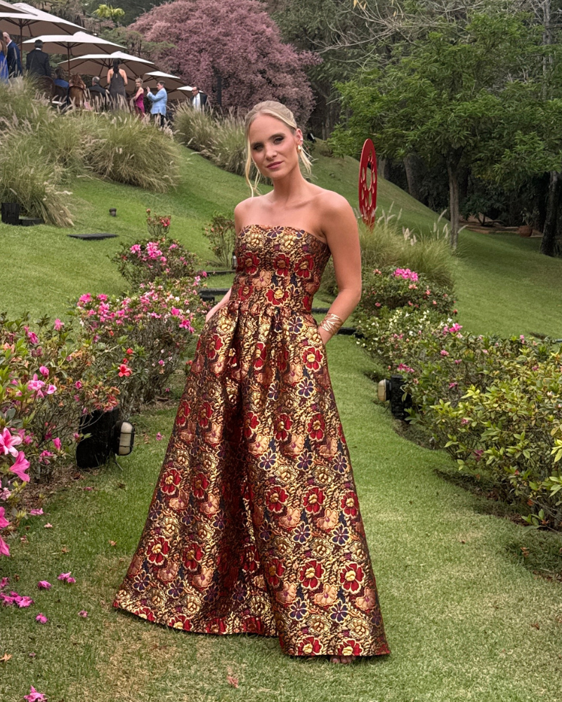 vestido jacquard florido dourado