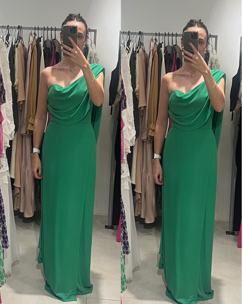 vestido fluído detalhe drapeado verde