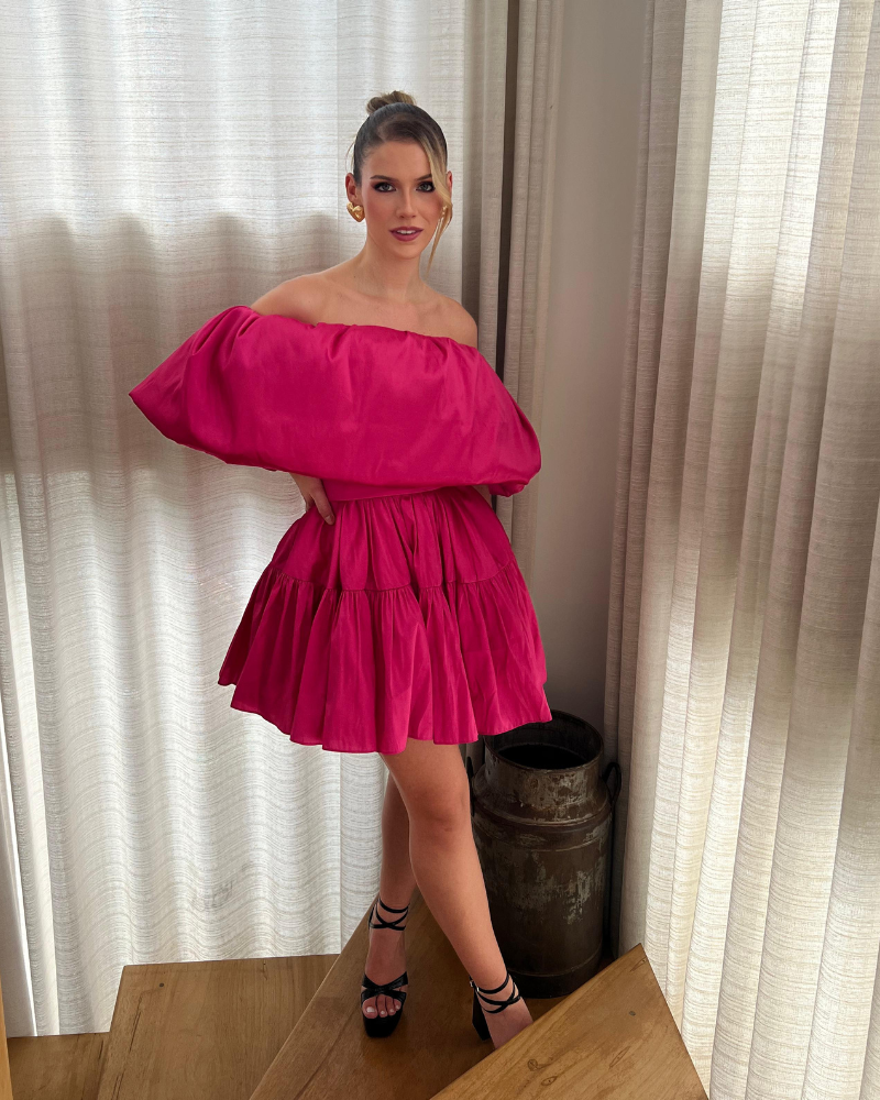 vestido curto bufante rosa