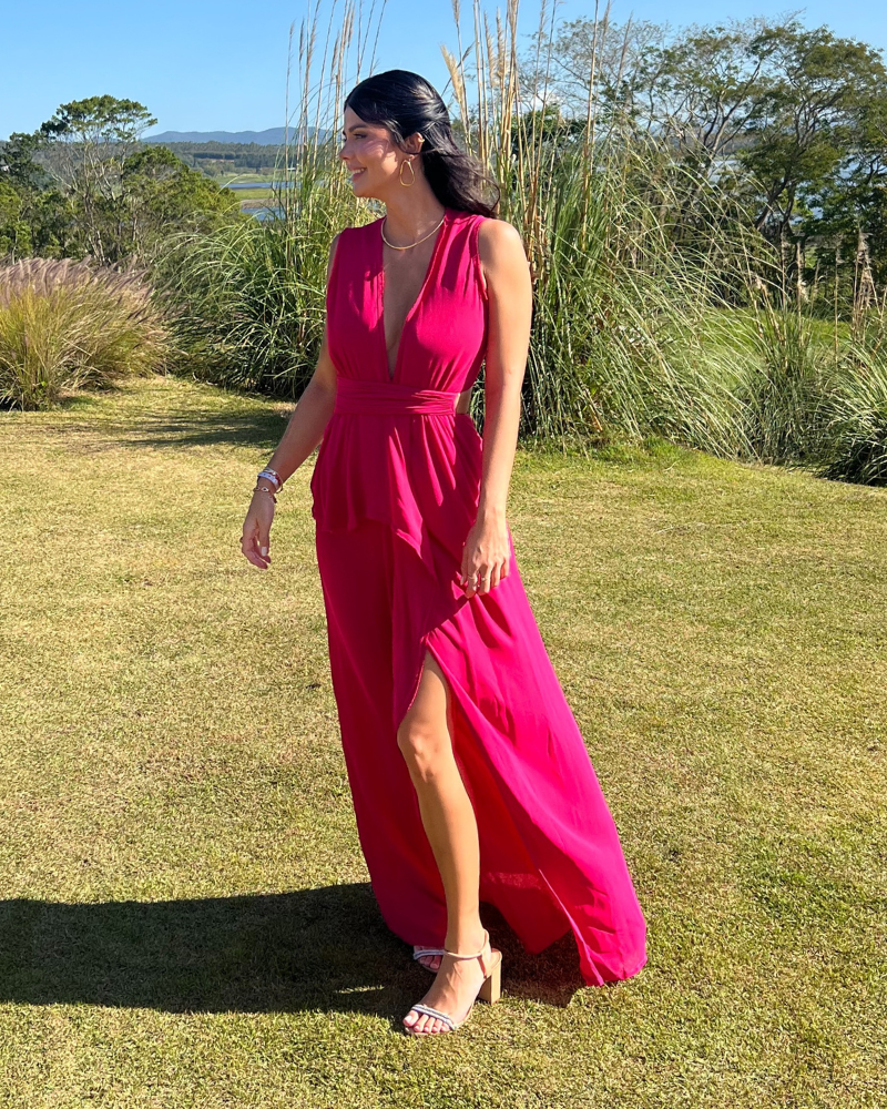 vestido fenda lateral rosa pink