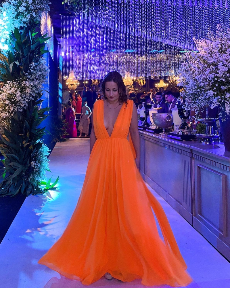 vestido fluído laranja