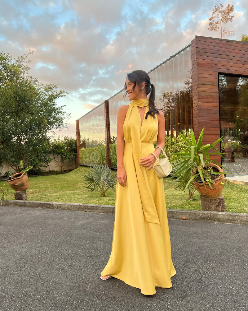 vestido amarração amarelo