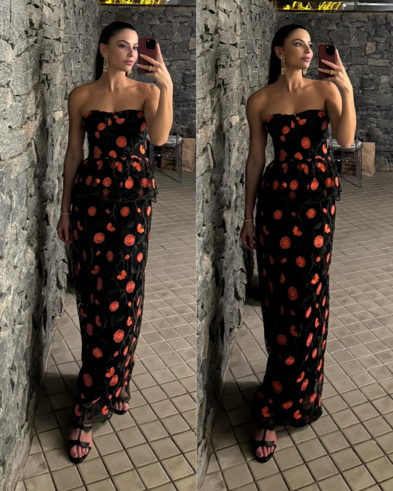 vestido flores vermelhas longo preto