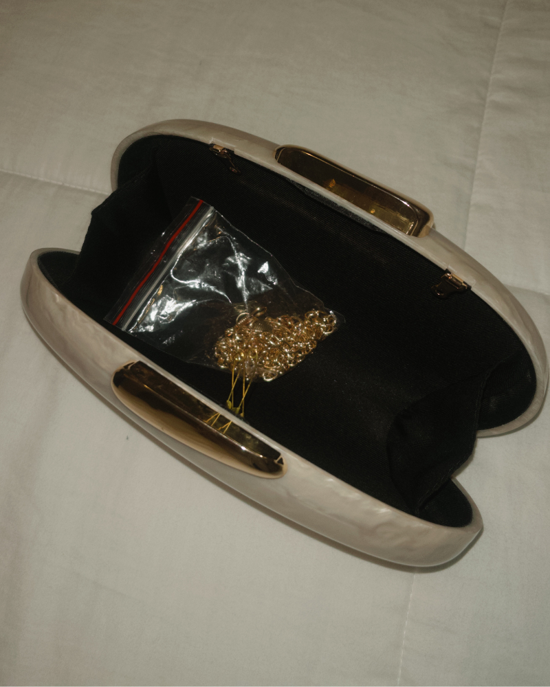 bolsa clutch pérola