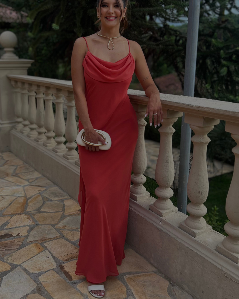 vestido costas abertas coral