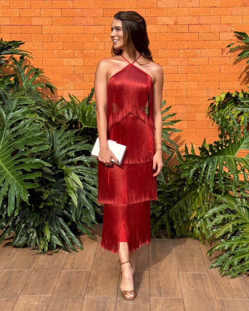 vestido franjas vermelho