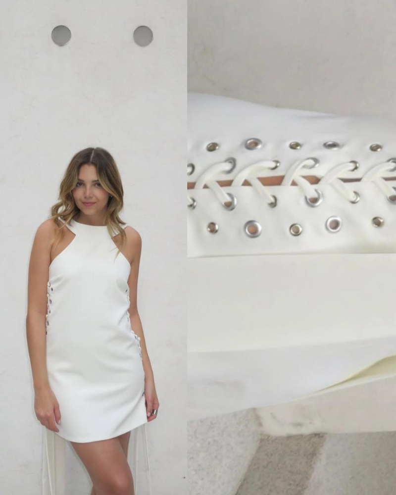 vestido ilhós branco