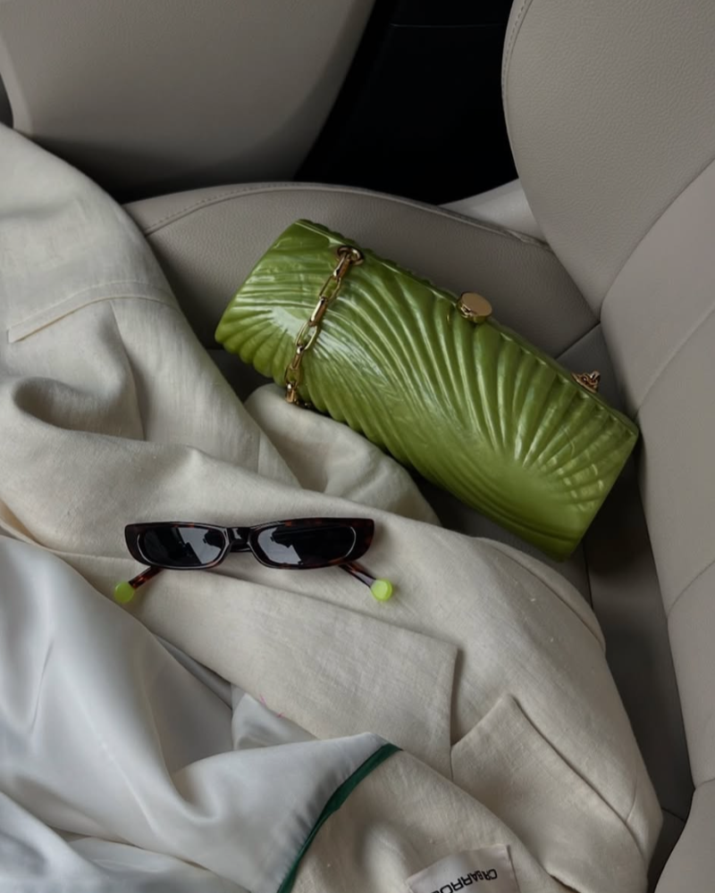 bolsa clutch cilindro verde