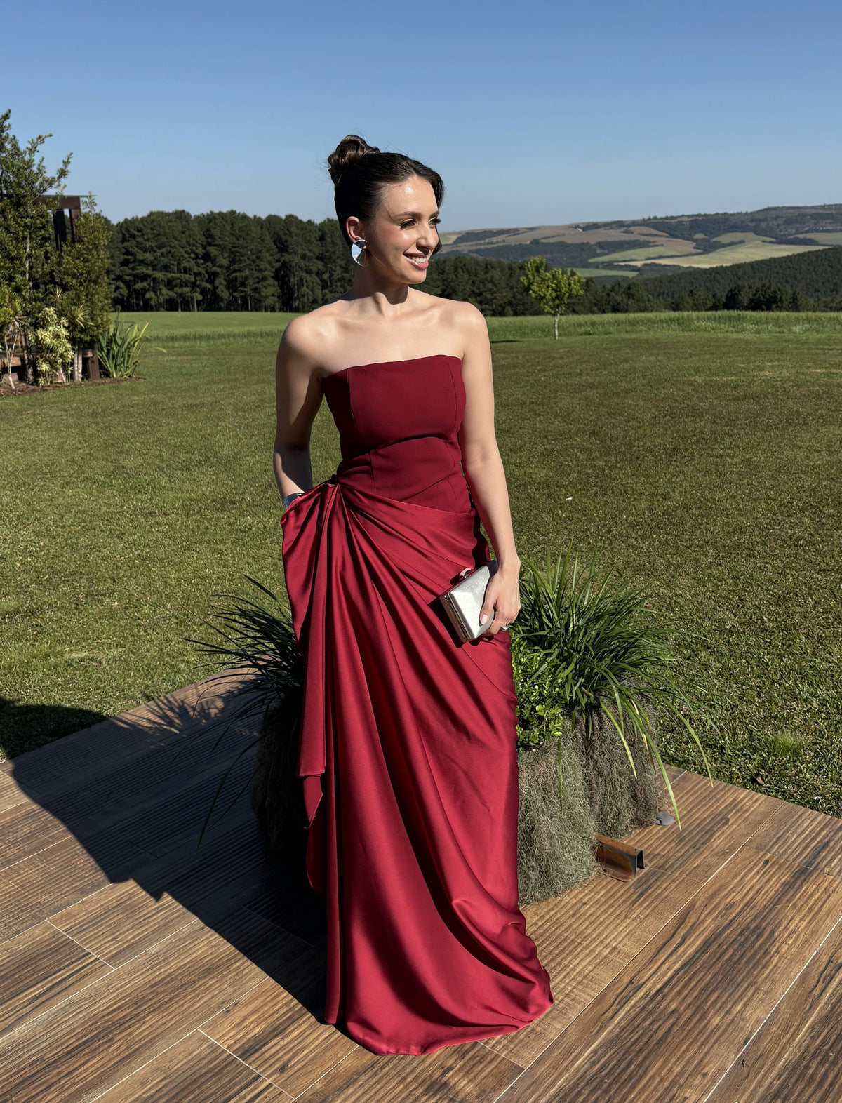 vestido corset saia vinho