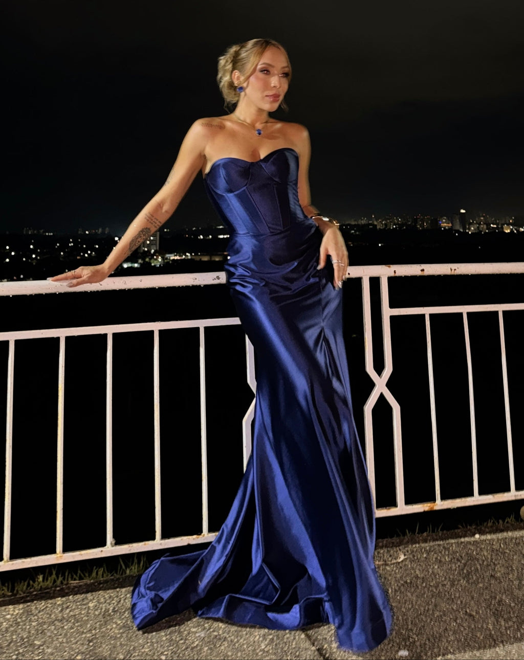 Vestido lingo azul royal tamanho M ou 38