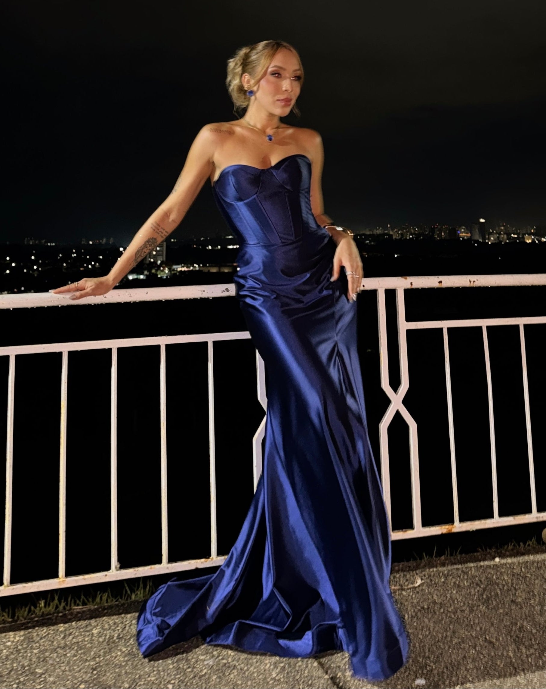 Vestido lingo azul royal tamanho M ou 38