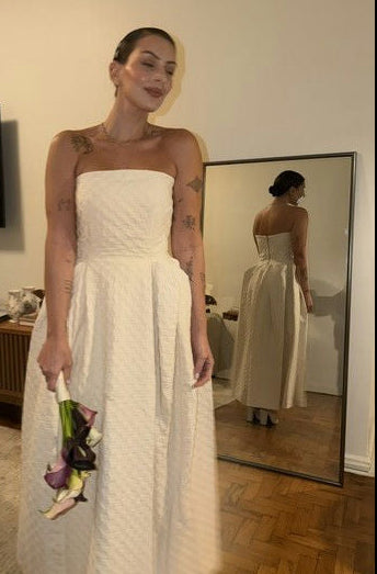 vestido estrutura aluf branco