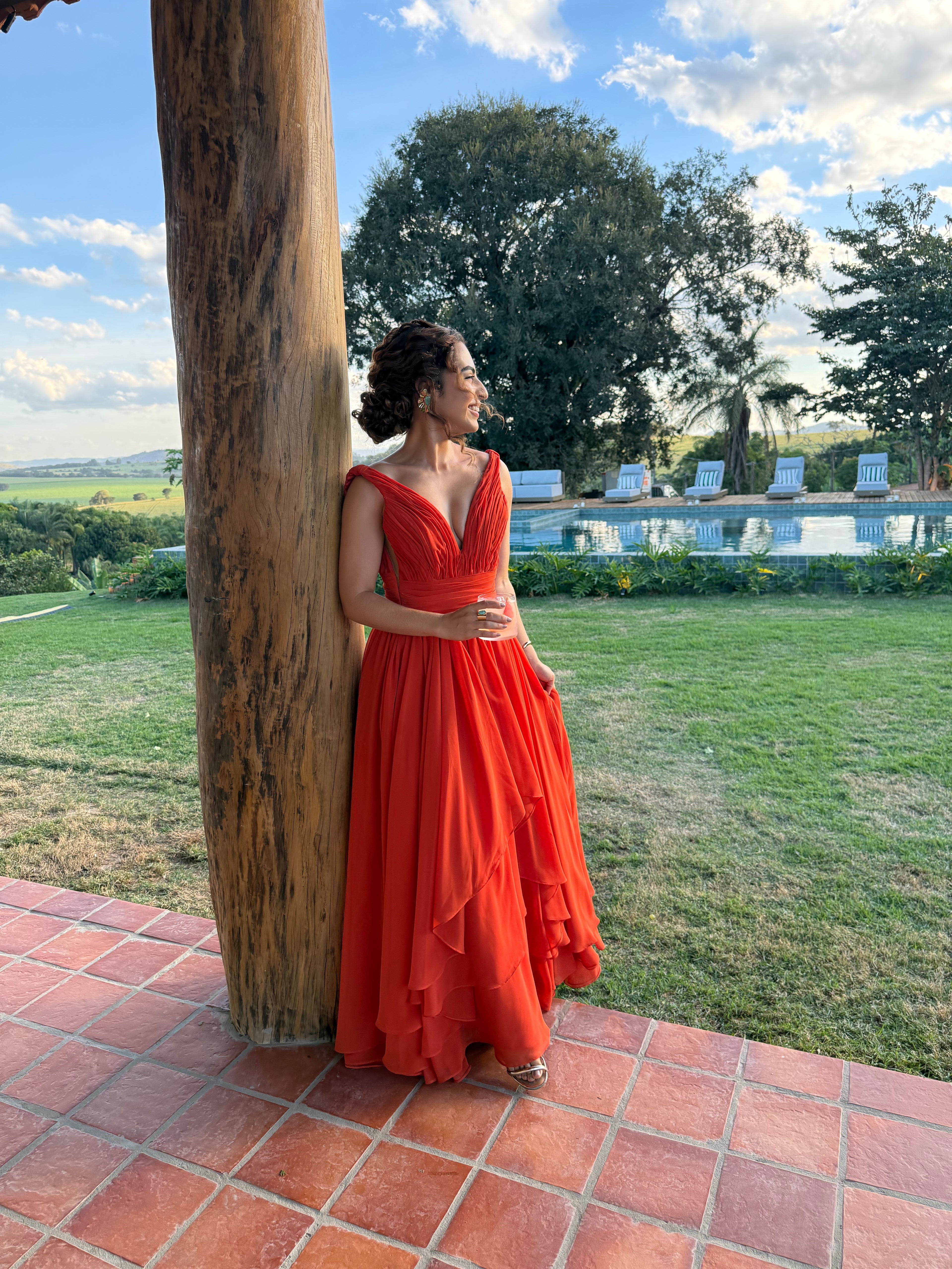 vestido corpete estruturado laranja