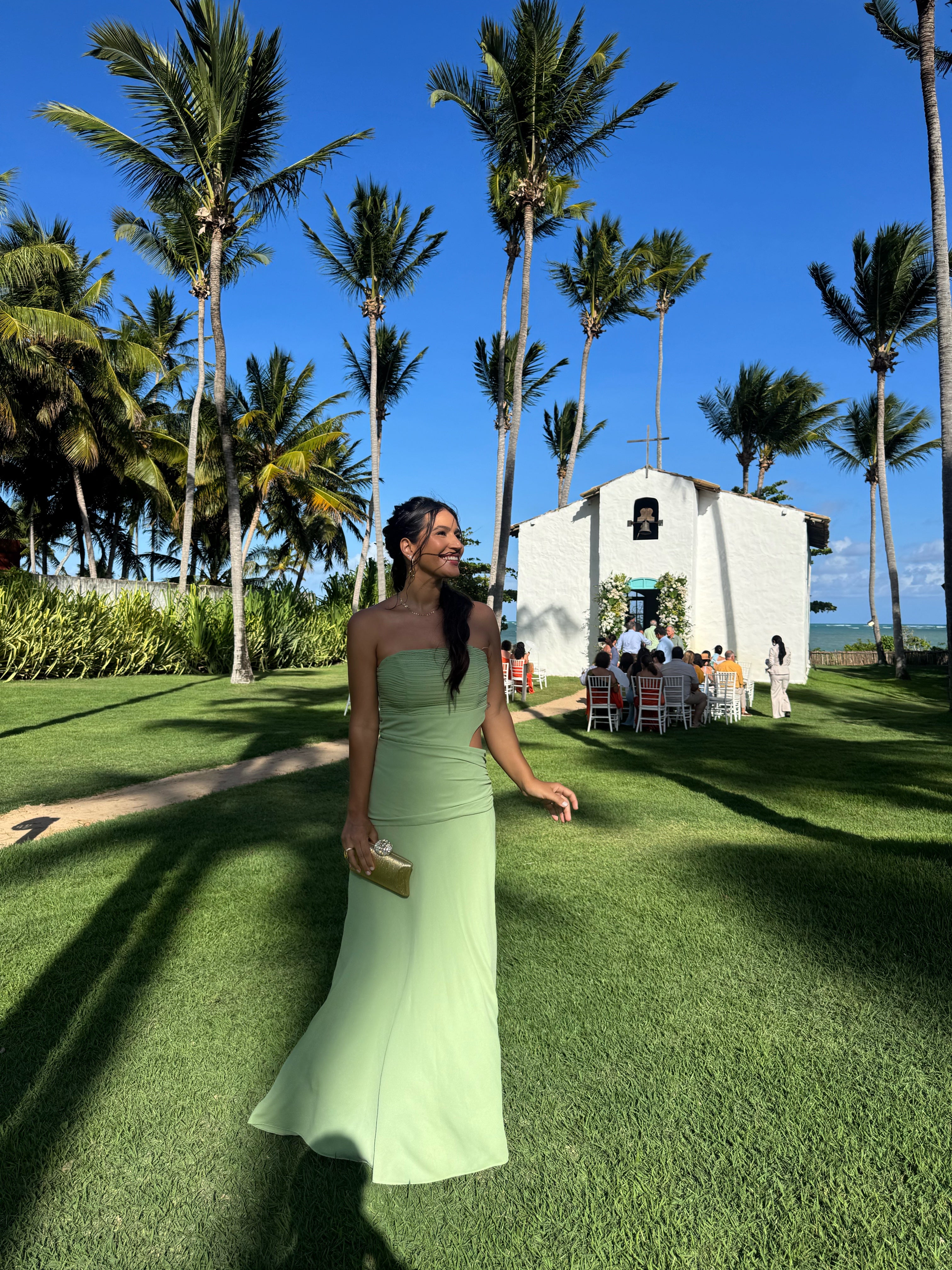 vestido detalhe cintura verde