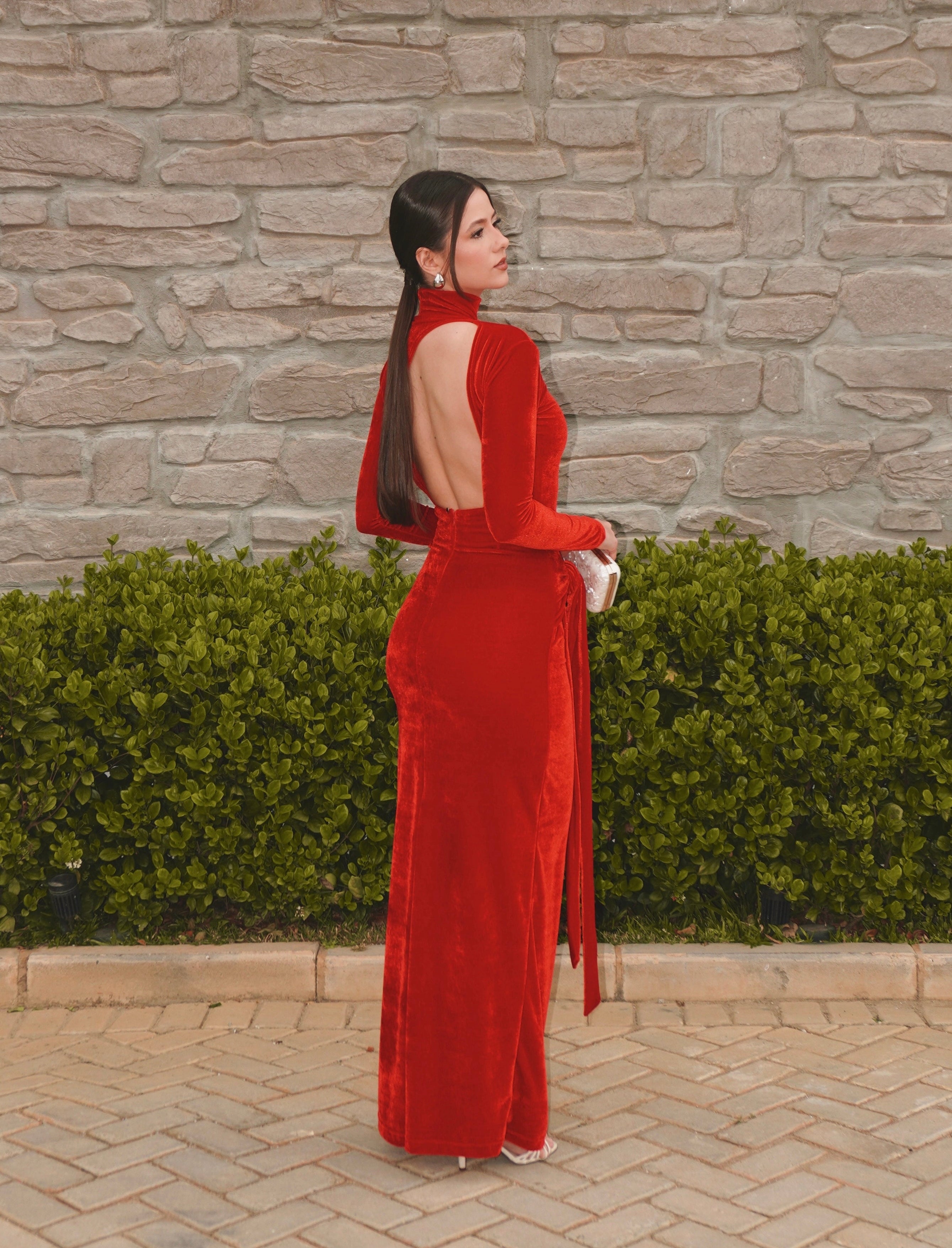 vestido trançado veludo vermelho