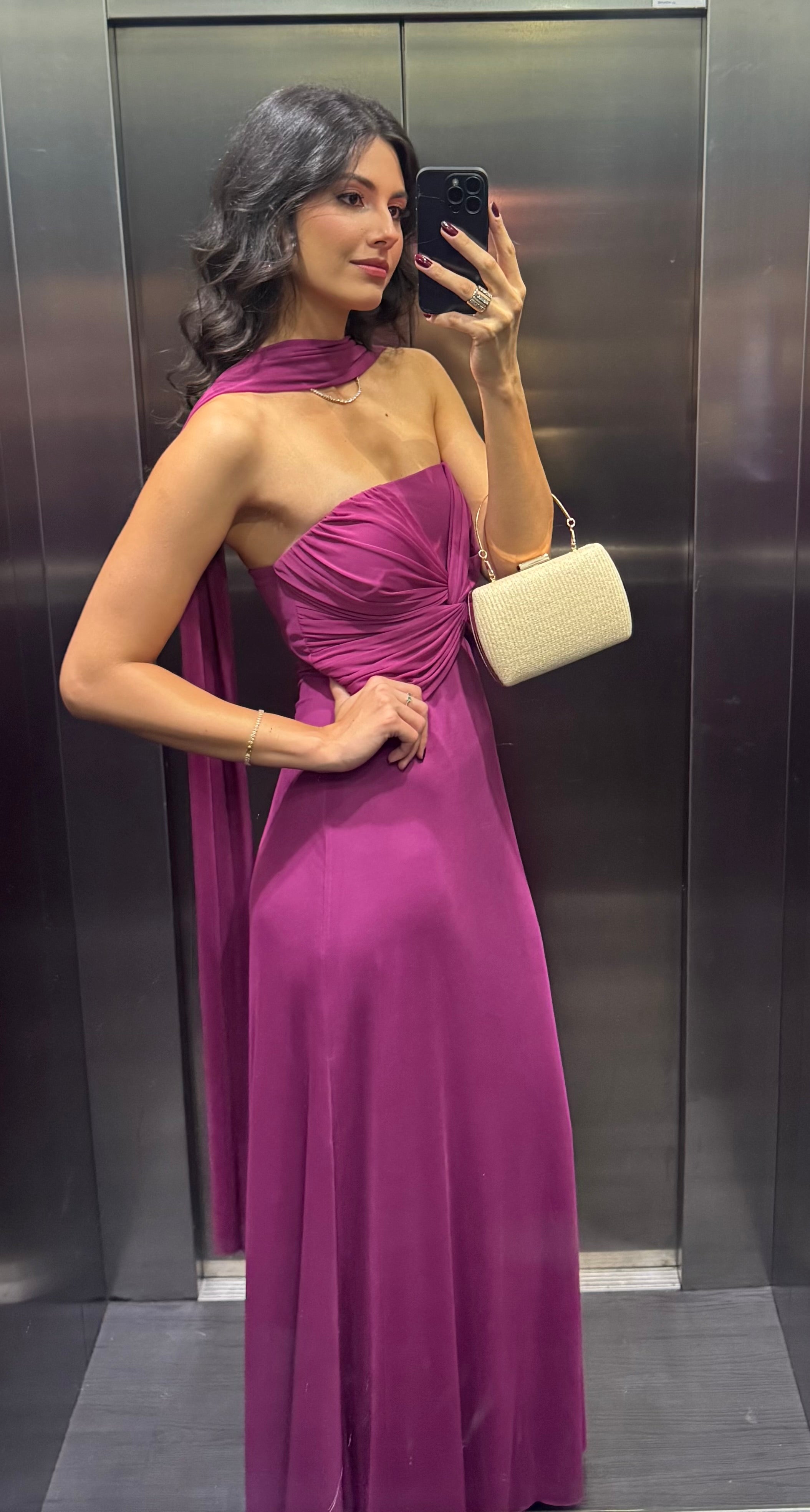 vestido detalhe busto fúcsia