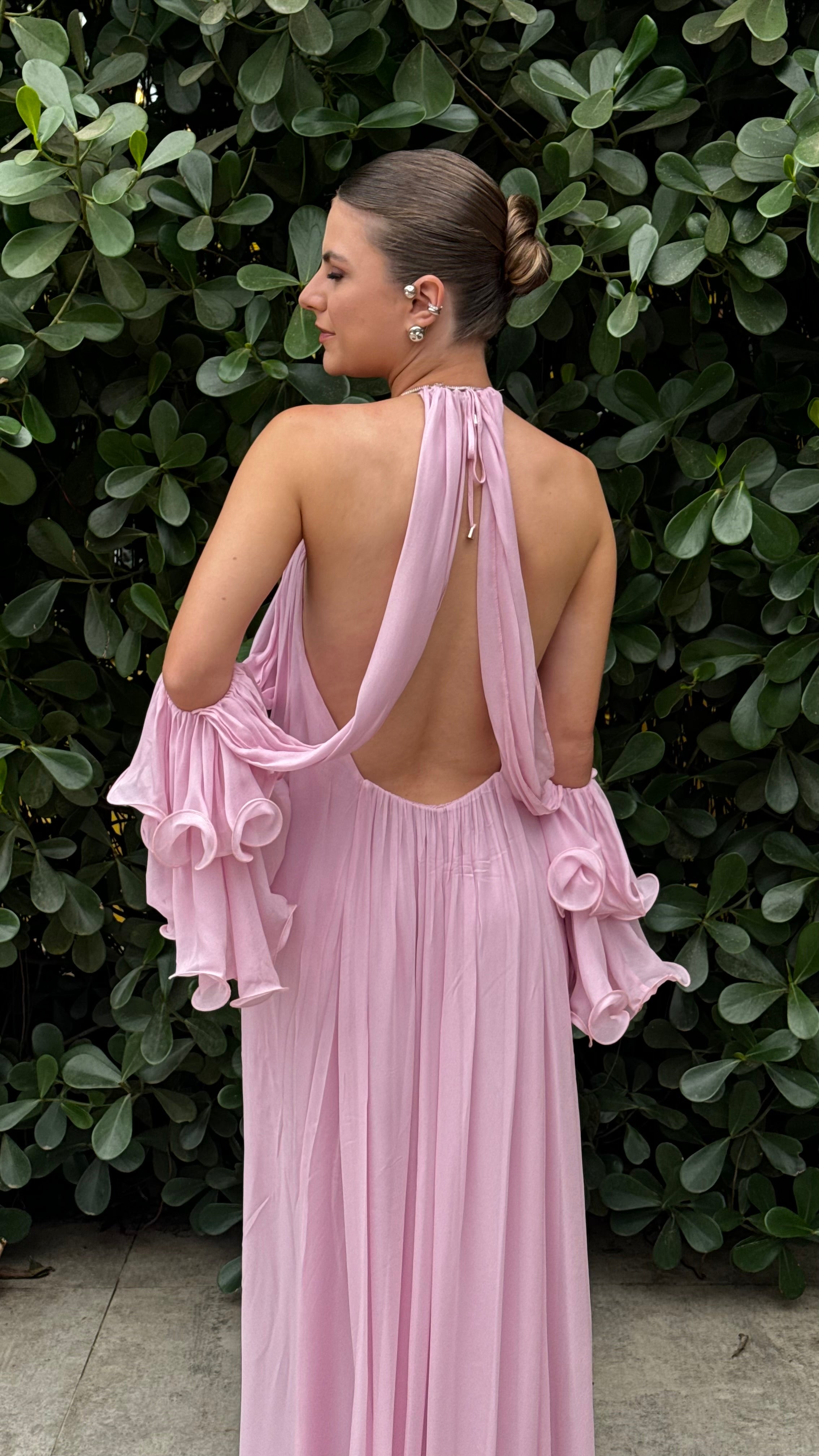 vestido manga babados rosa