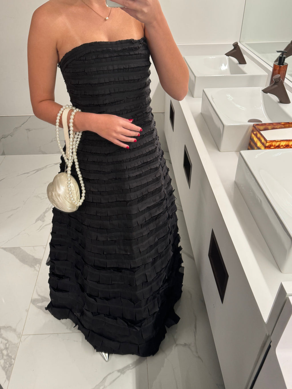 vestido tomara que caia preto