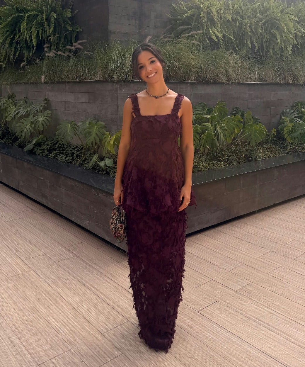 vestido floral textura roxo