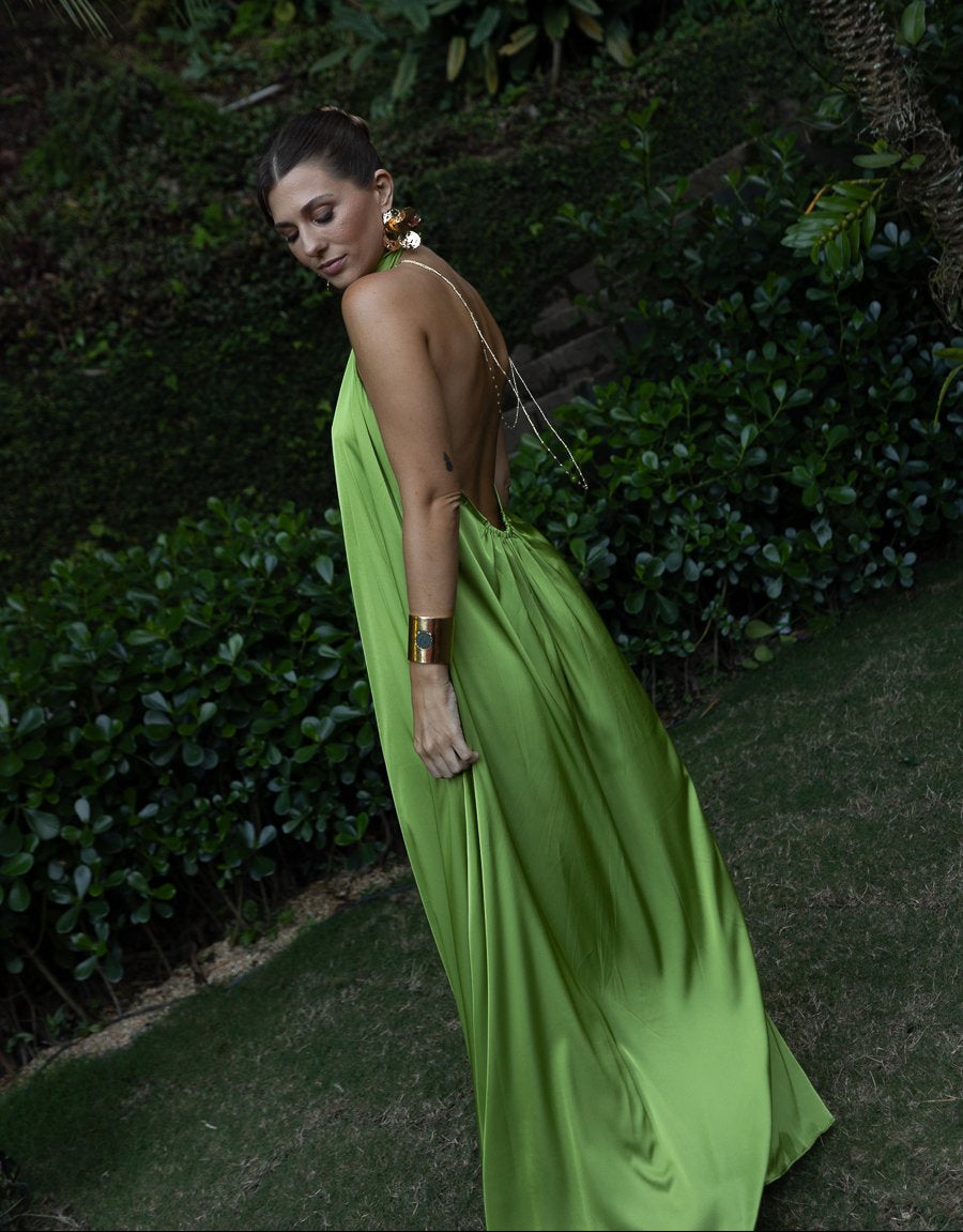 vestido cetim frente única verde