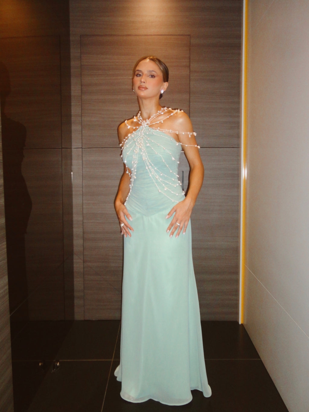 vestido pérolas