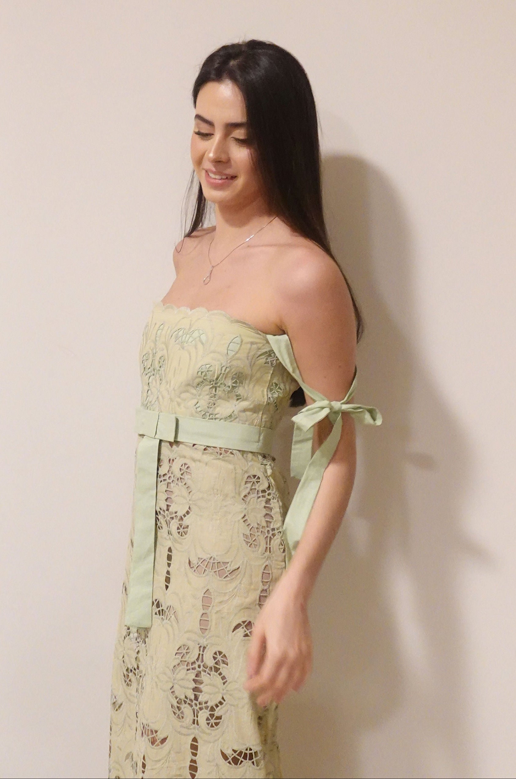 vestido renda laço verde