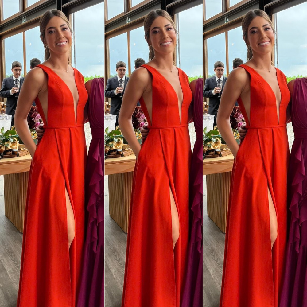 vestido fenda alaranjado