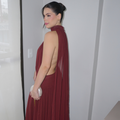 vestido capa marrom