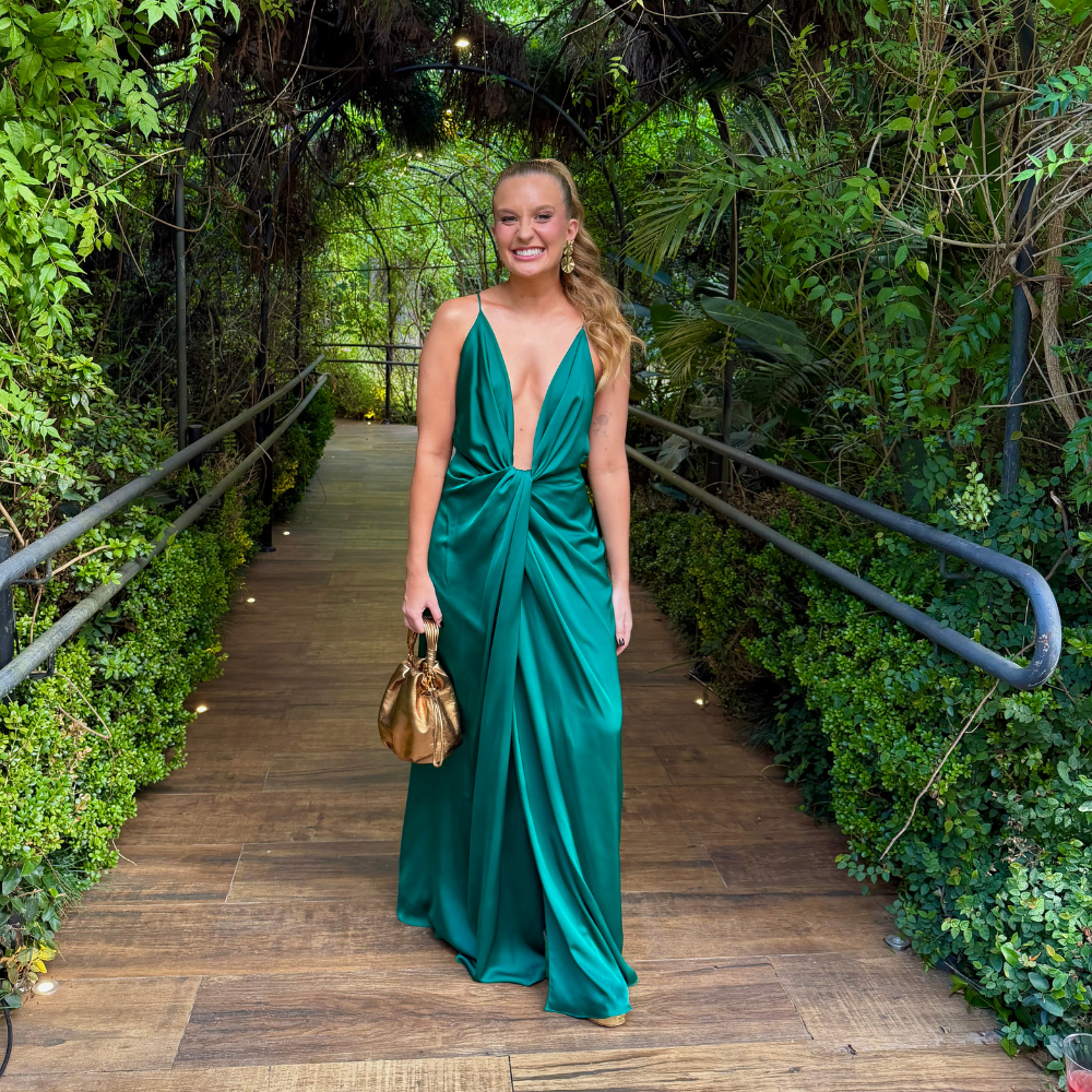 vestido acetinado decote verde