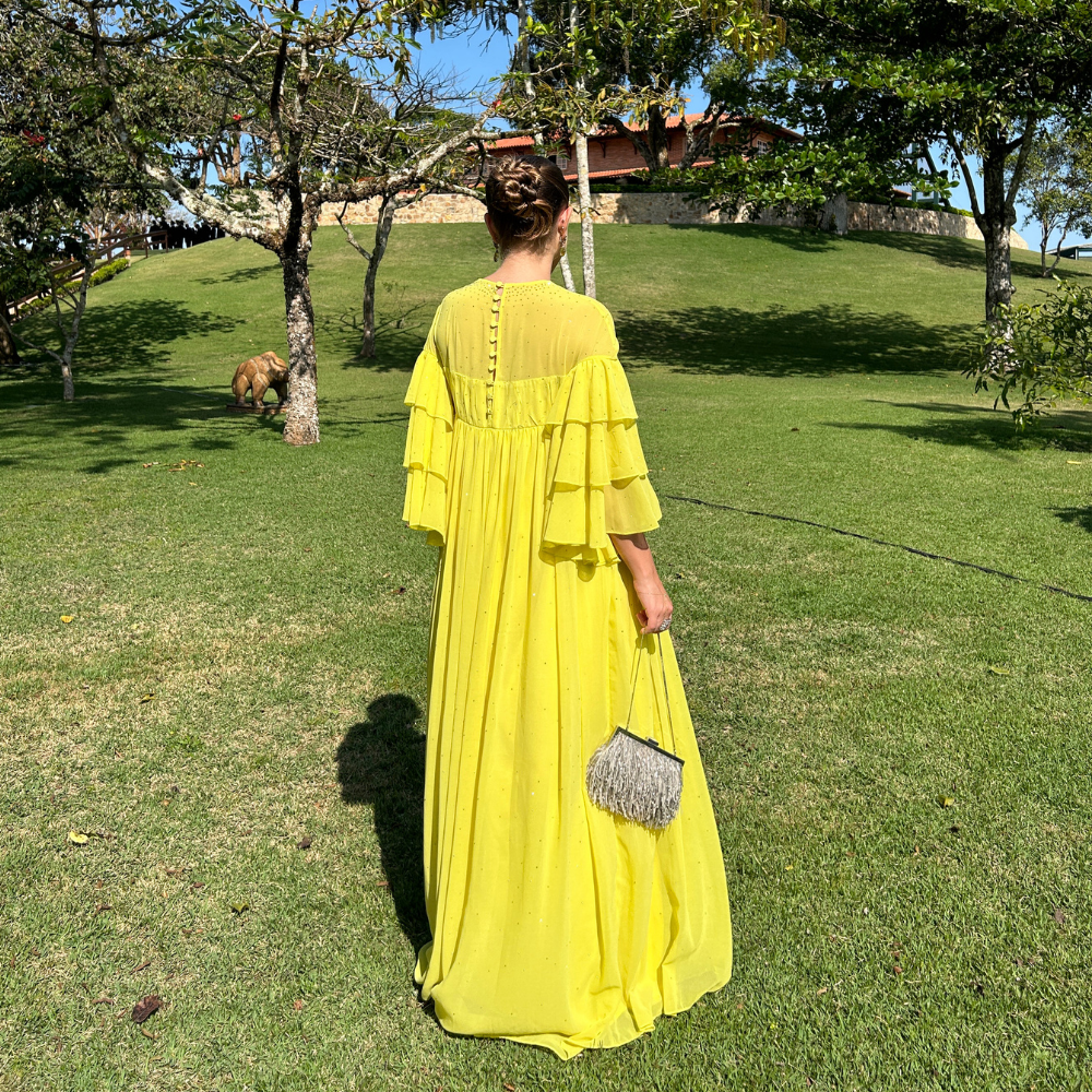 vestido manga babados amarelo
