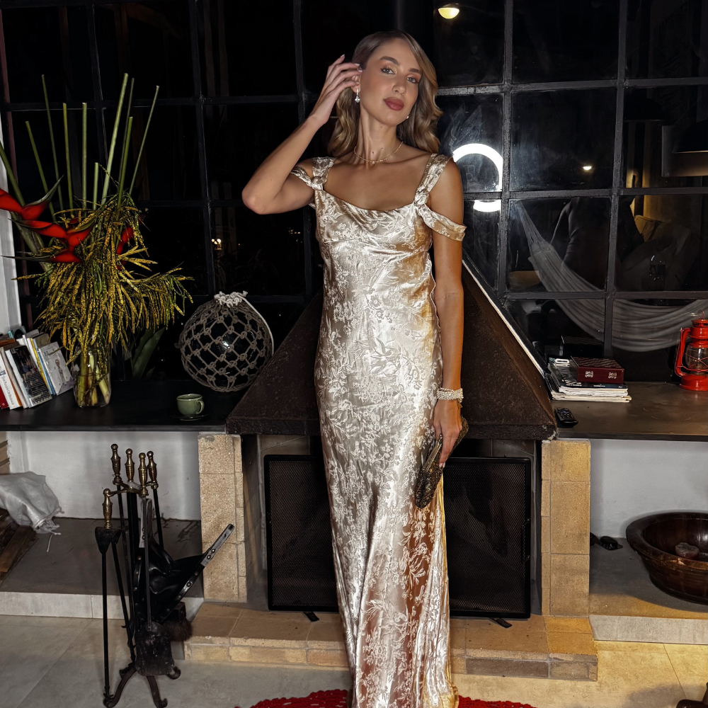 vestido acetinado pérola