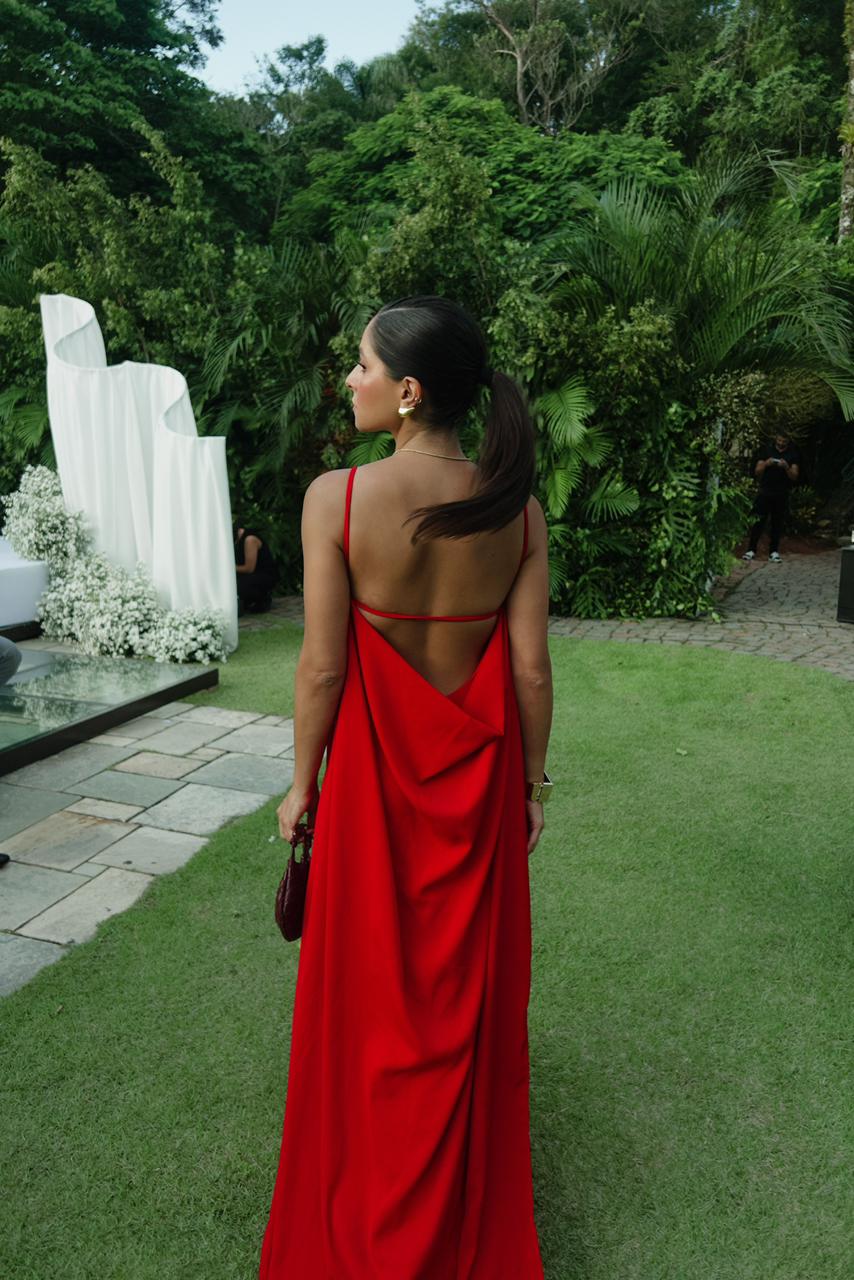 vestido detalhe busto vermelho