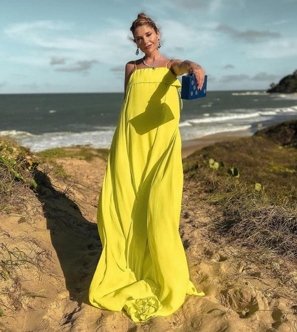vestido fluído verde limão