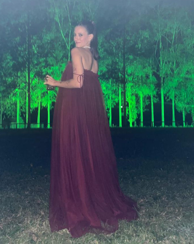 Vestido Longo de Tule Vinho - Tamanho 36