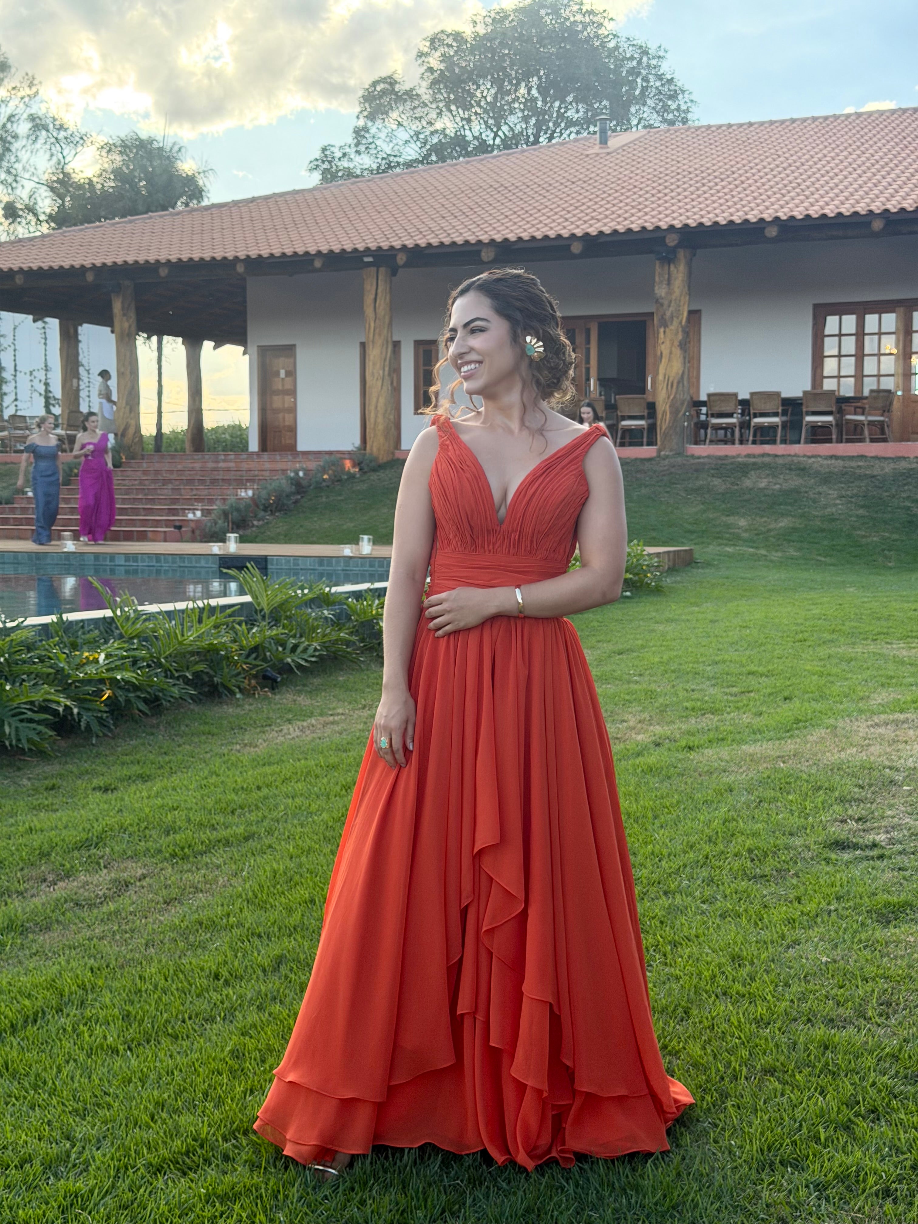 vestido corpete estruturado laranja