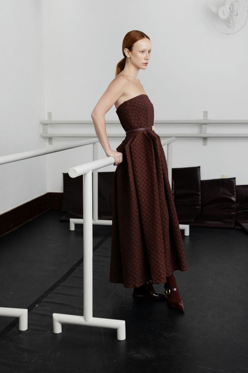 vestido estrutura aluf bordô