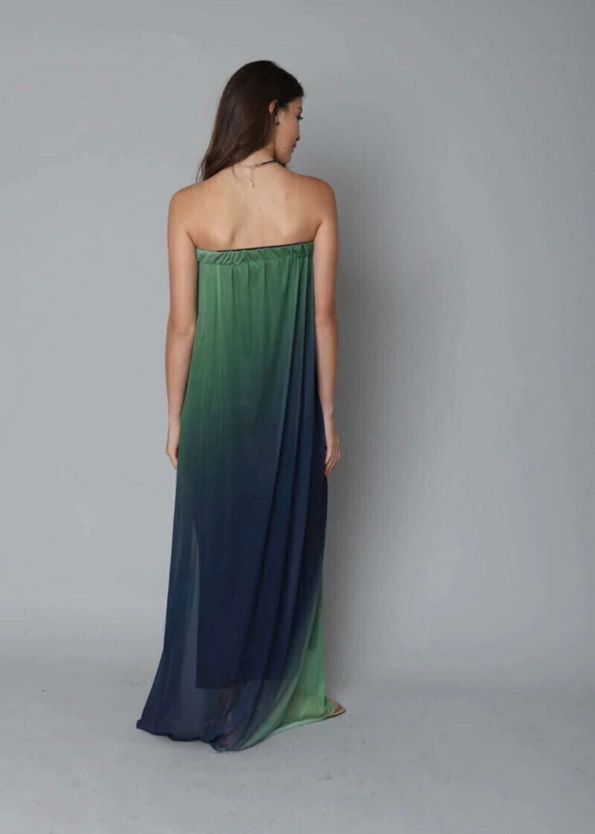 vestido tomara que caia degradê