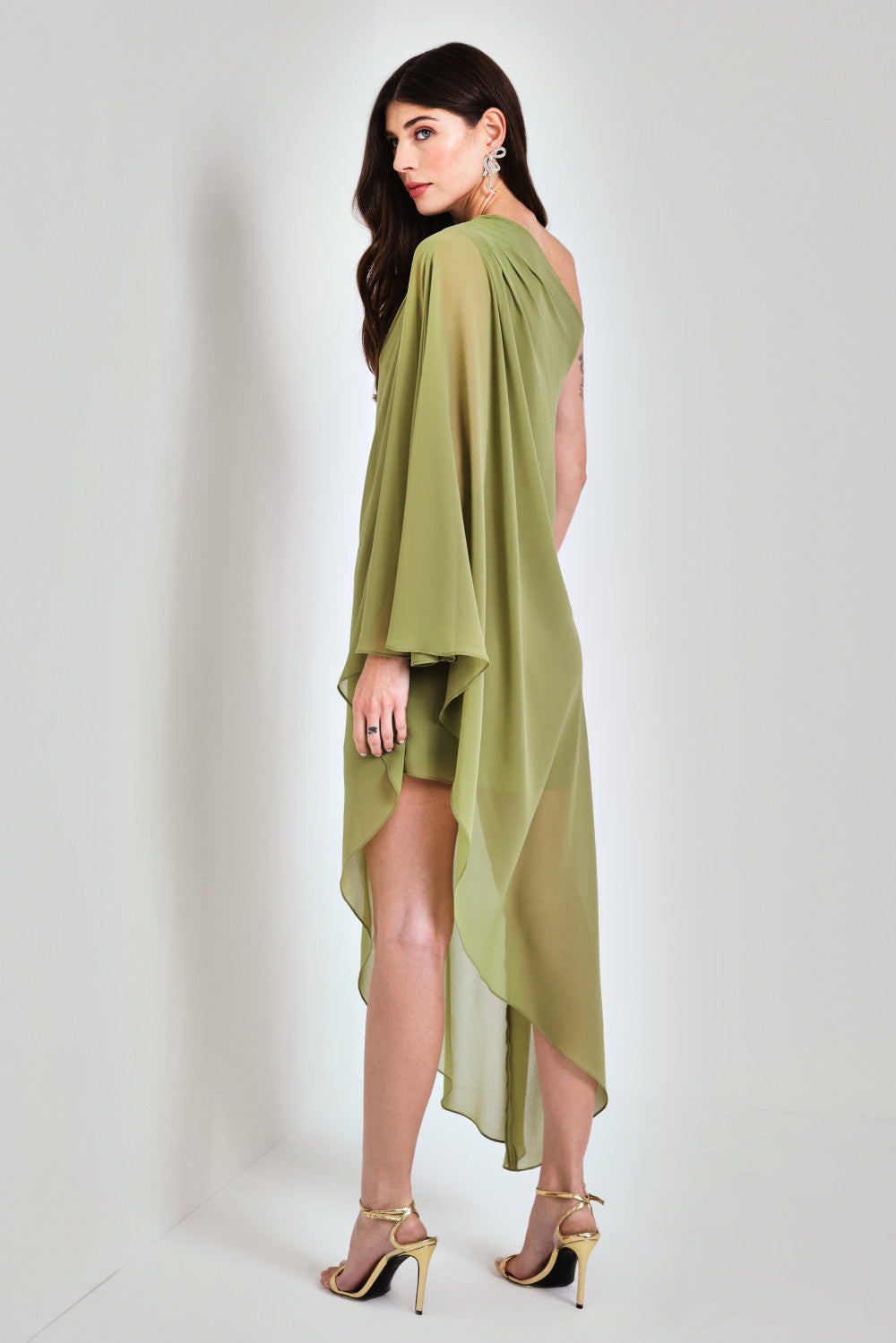 vestido midi verde claro