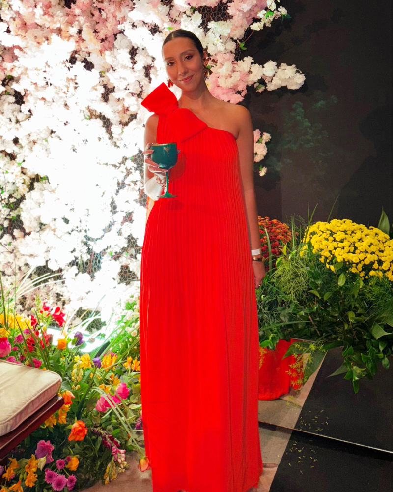 vestido com laço plissado vermelho