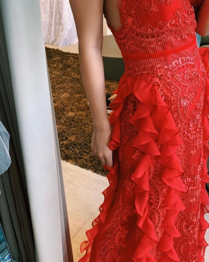 vestido babados vermelho