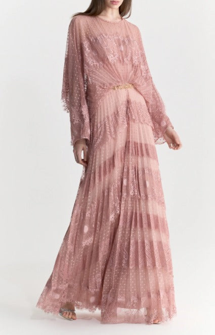 vestido renda francesa rosa
