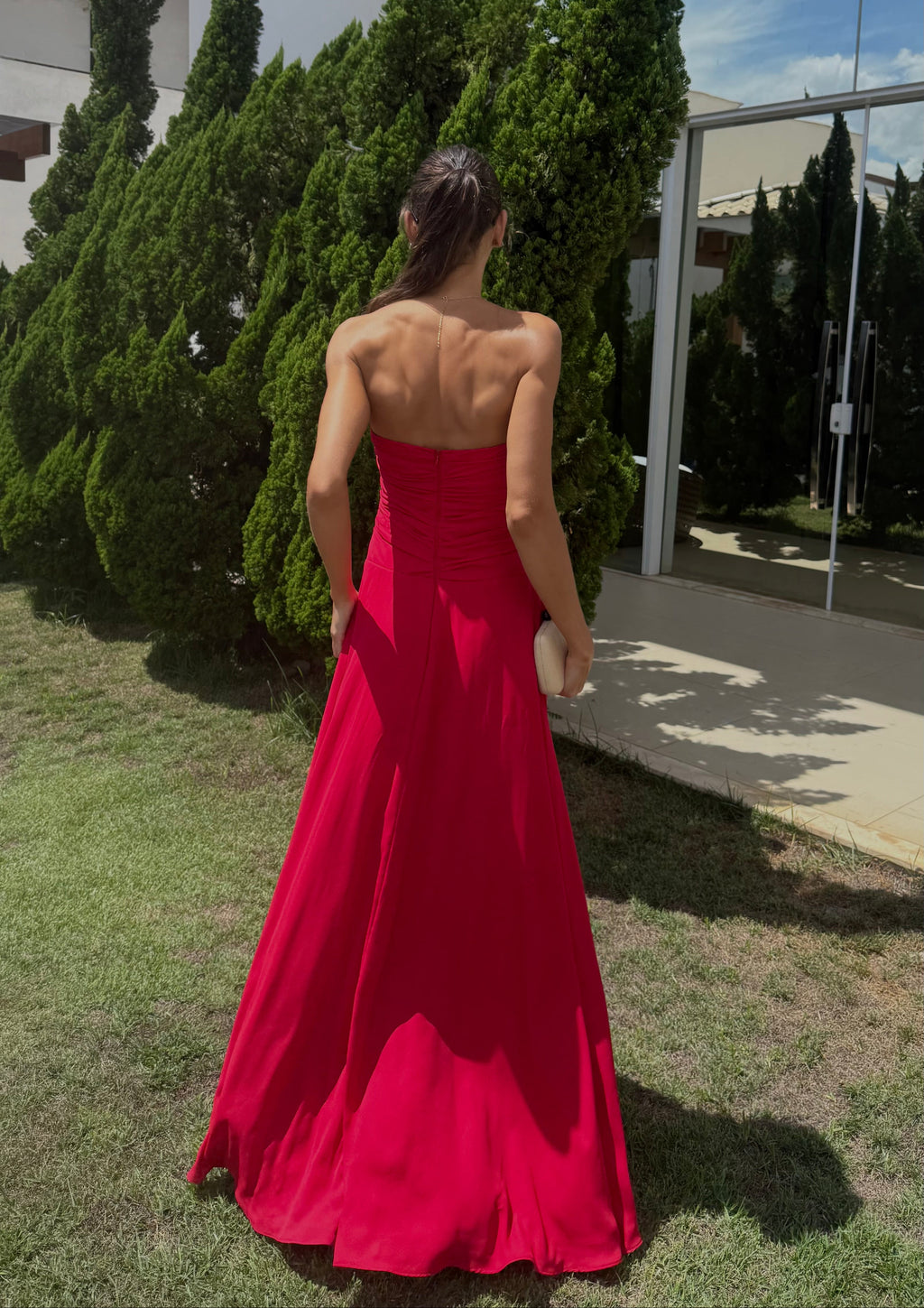 vestido tomara que caia cereja