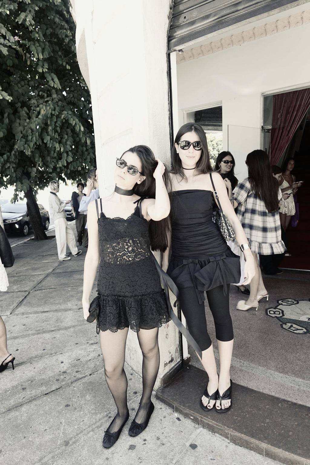 vestido mini renda preto