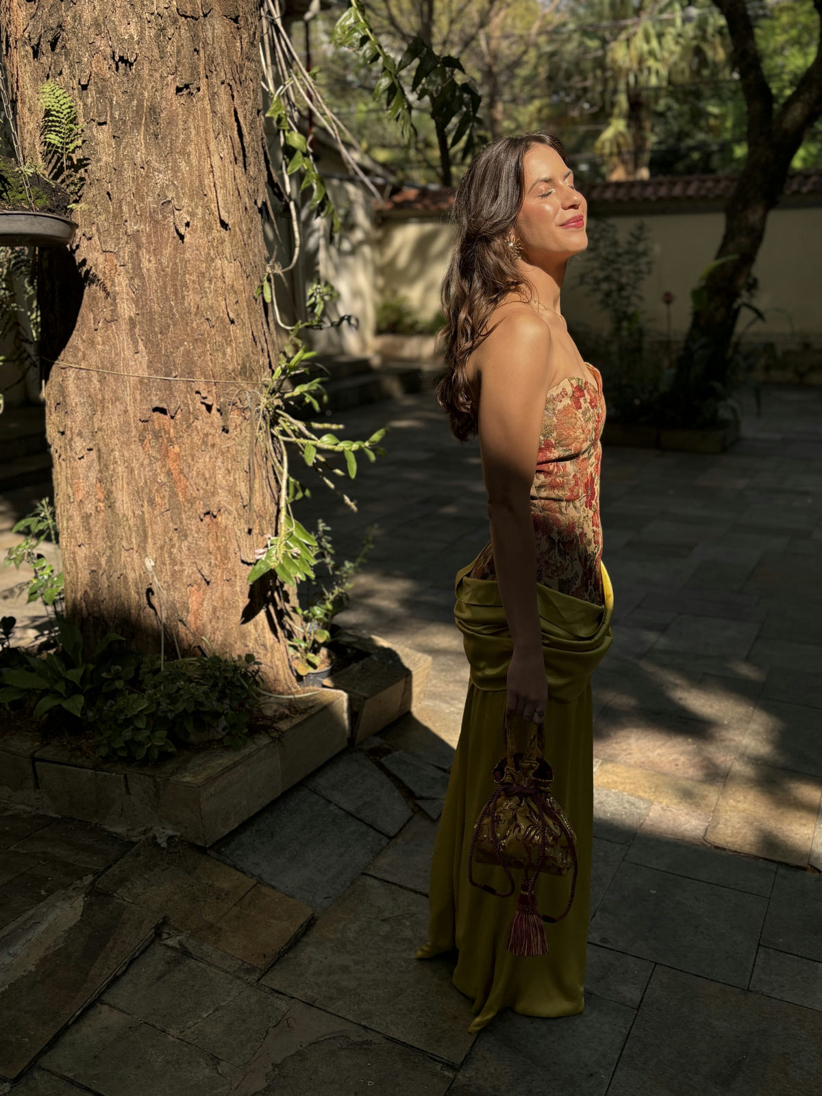 vestido jacquard saia amarelo